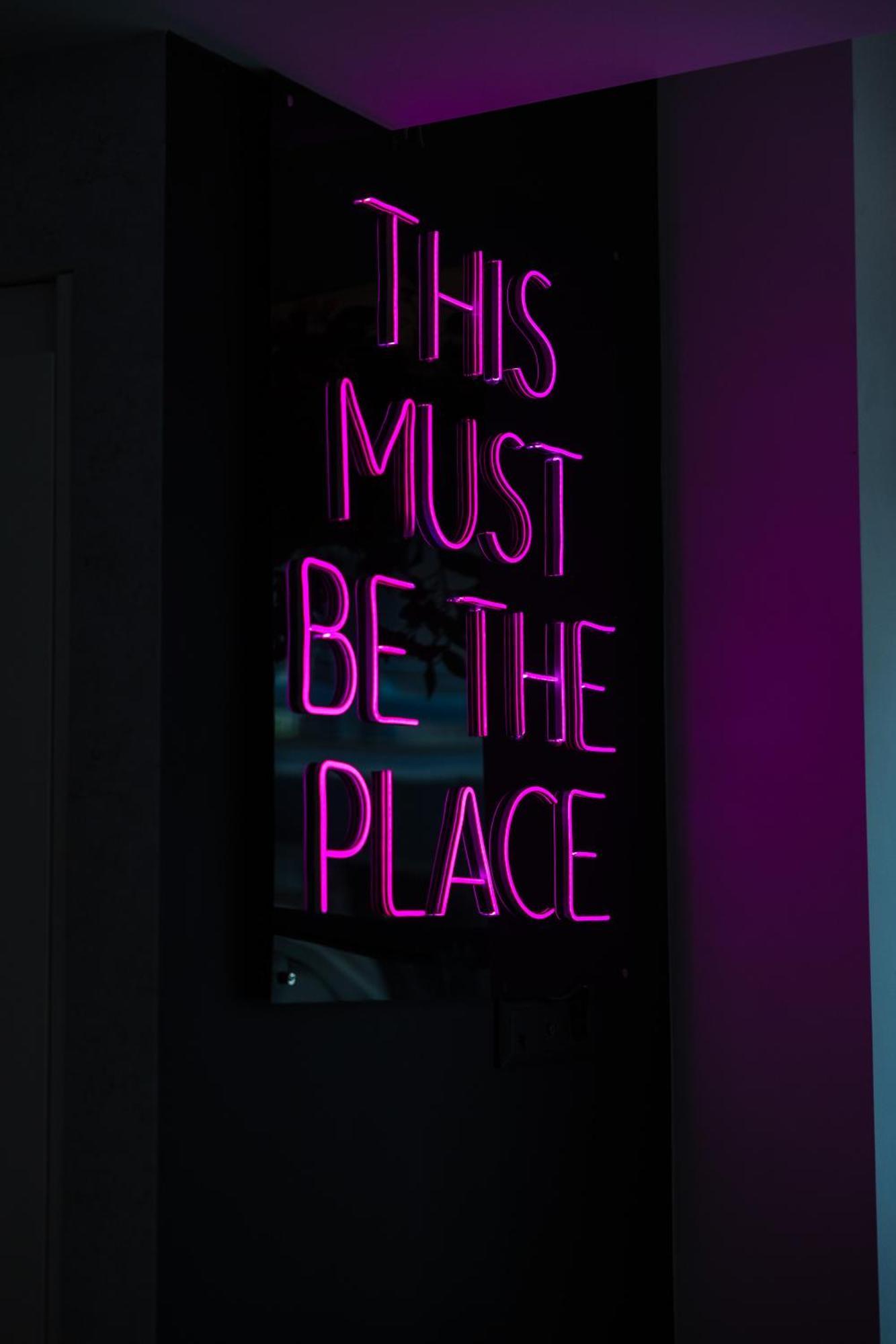 The Q Hotel Athènes Extérieur photo