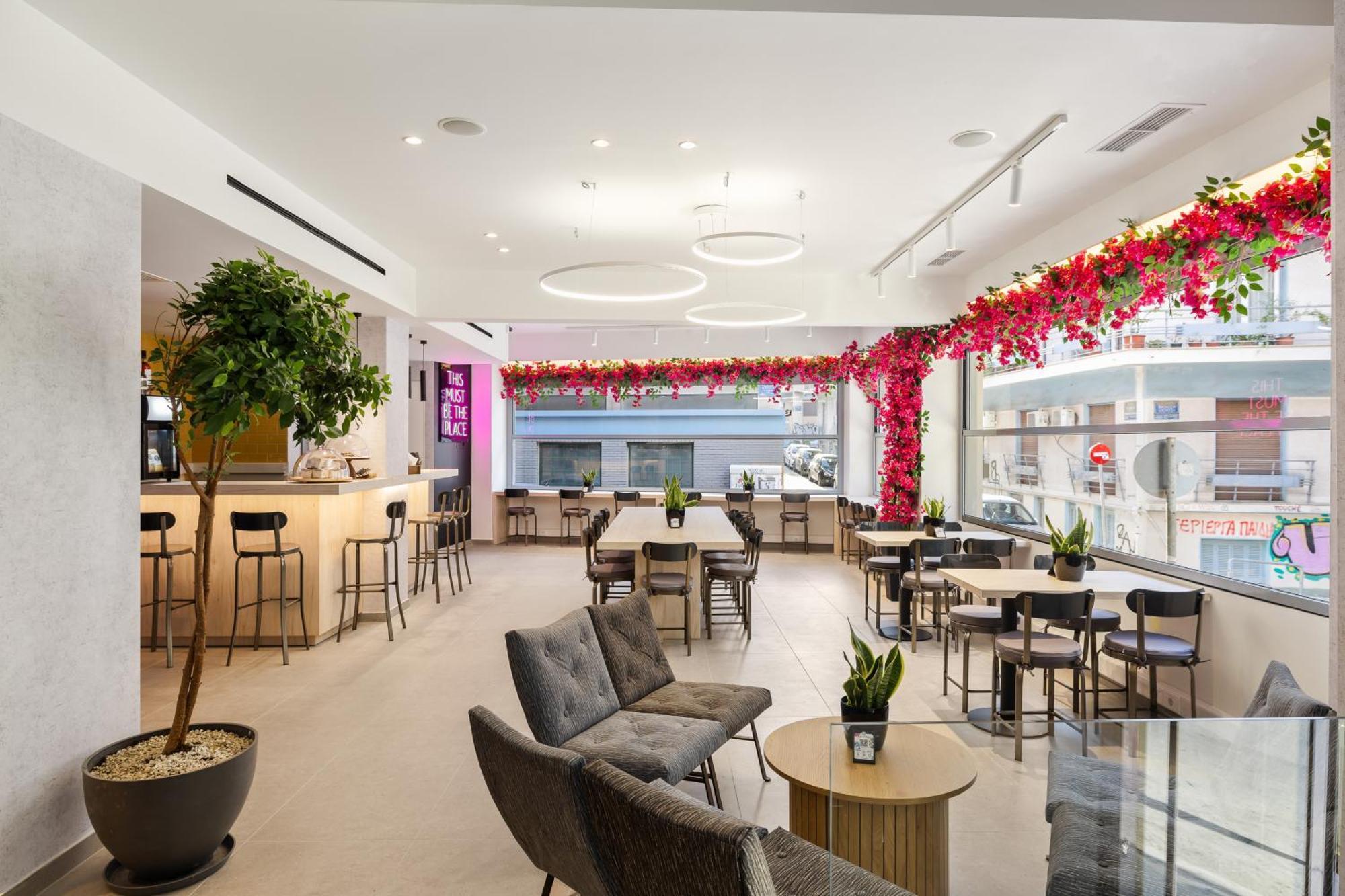 The Q Hotel Athènes Extérieur photo